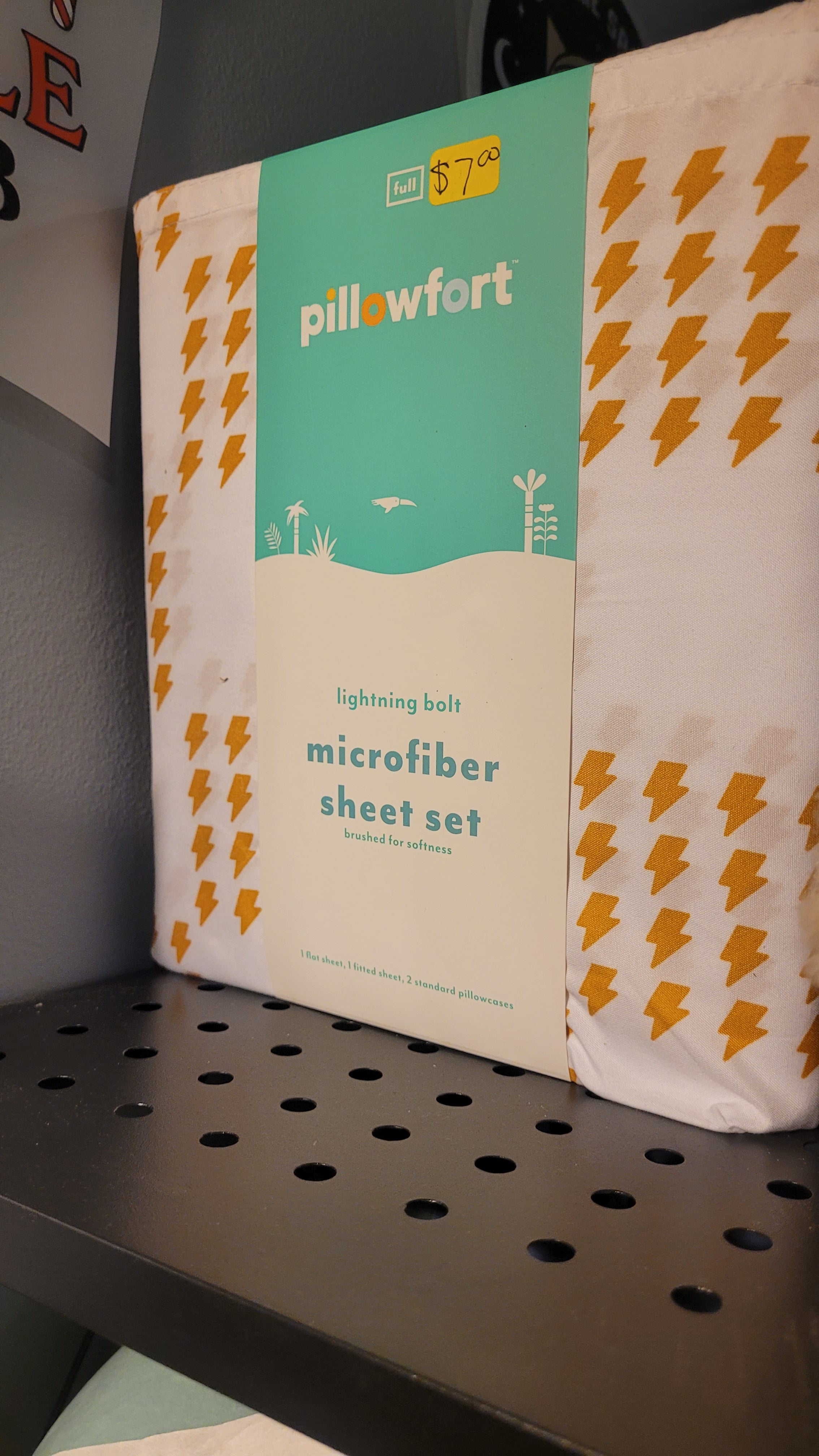 Full bed sheets