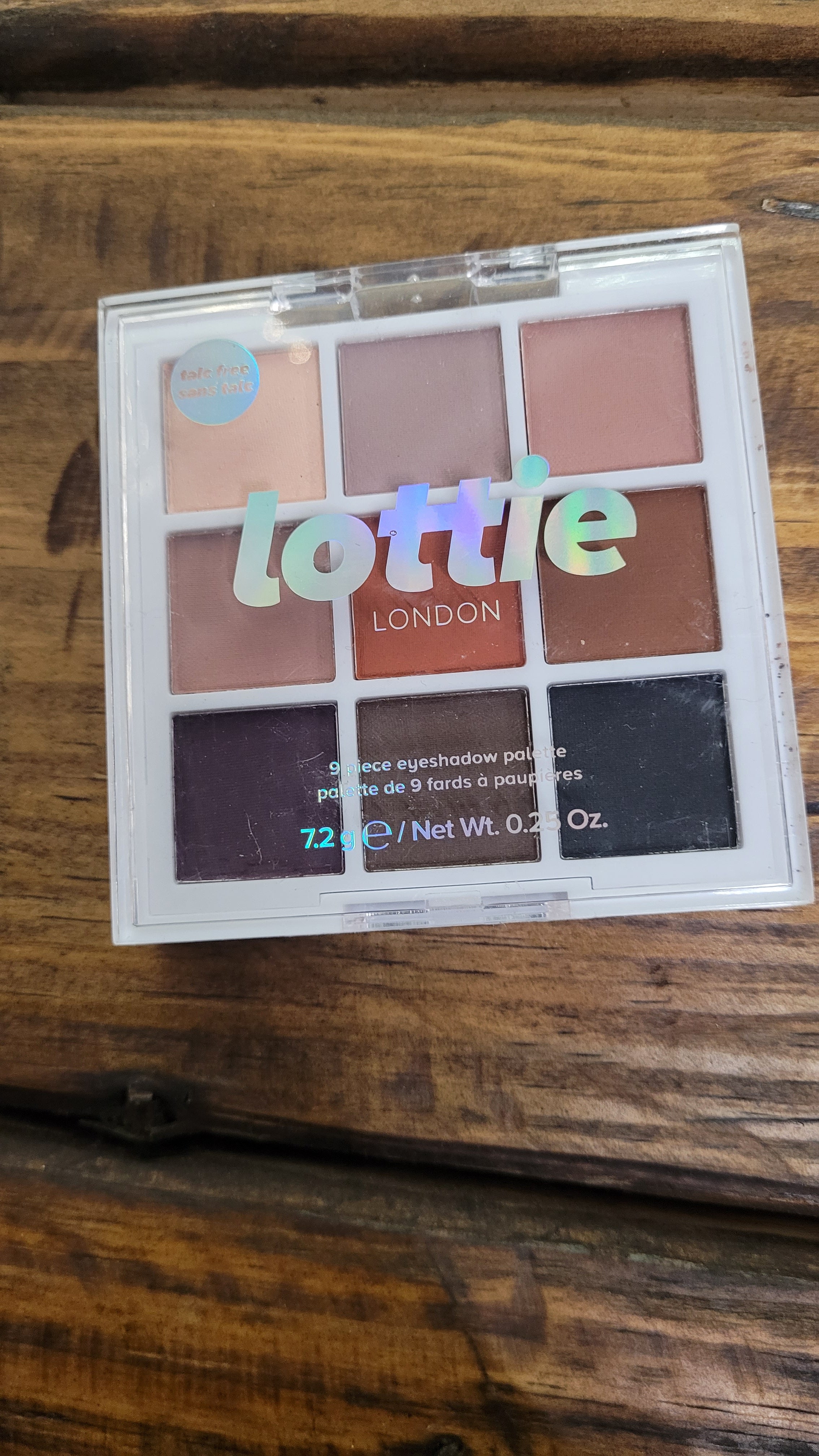 Lottie eyeshadow