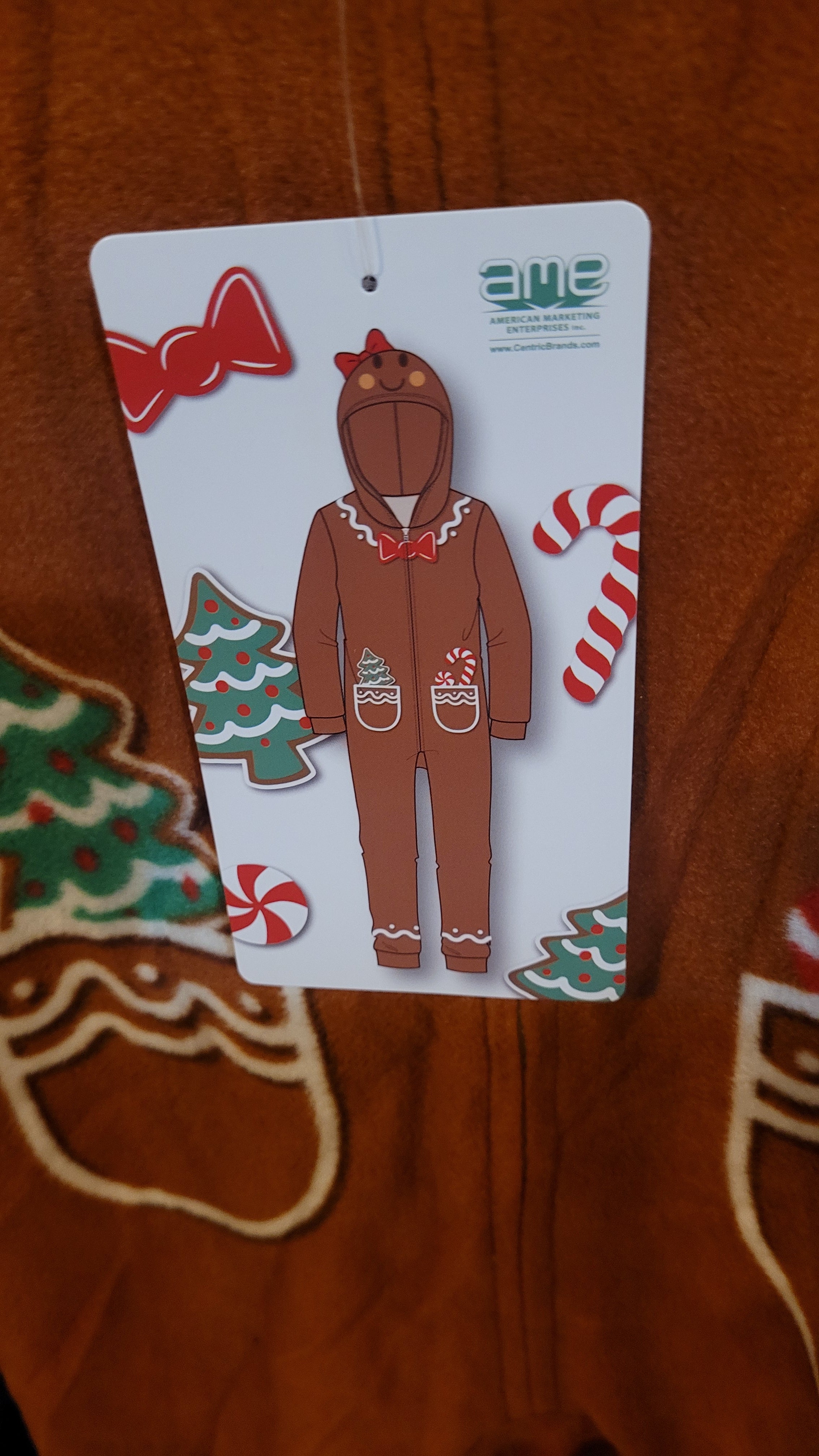 Kids small 6/6x girl gingerbread onesie