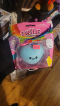 Fluffy keychain blue