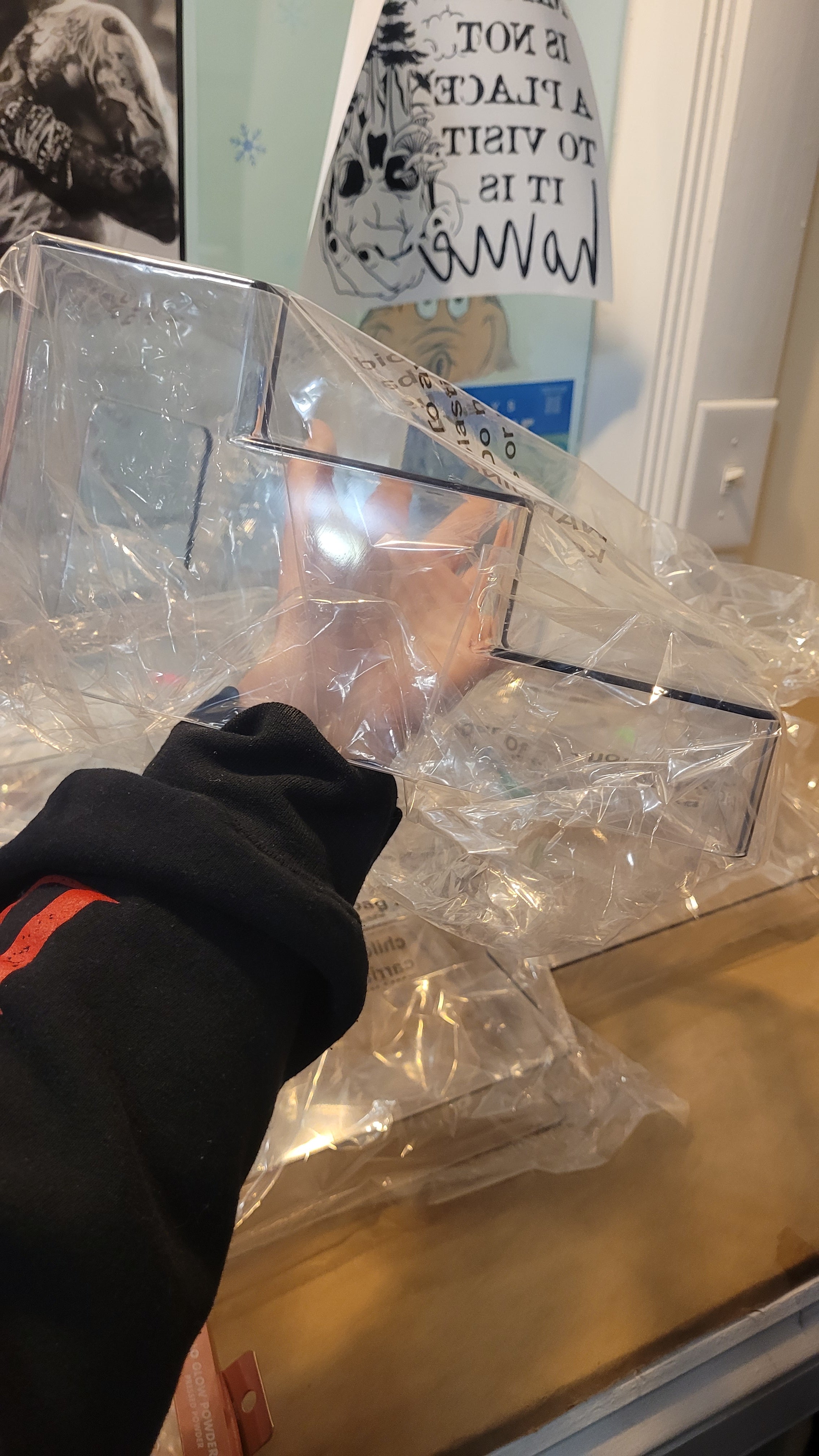 3 teir plastic displays