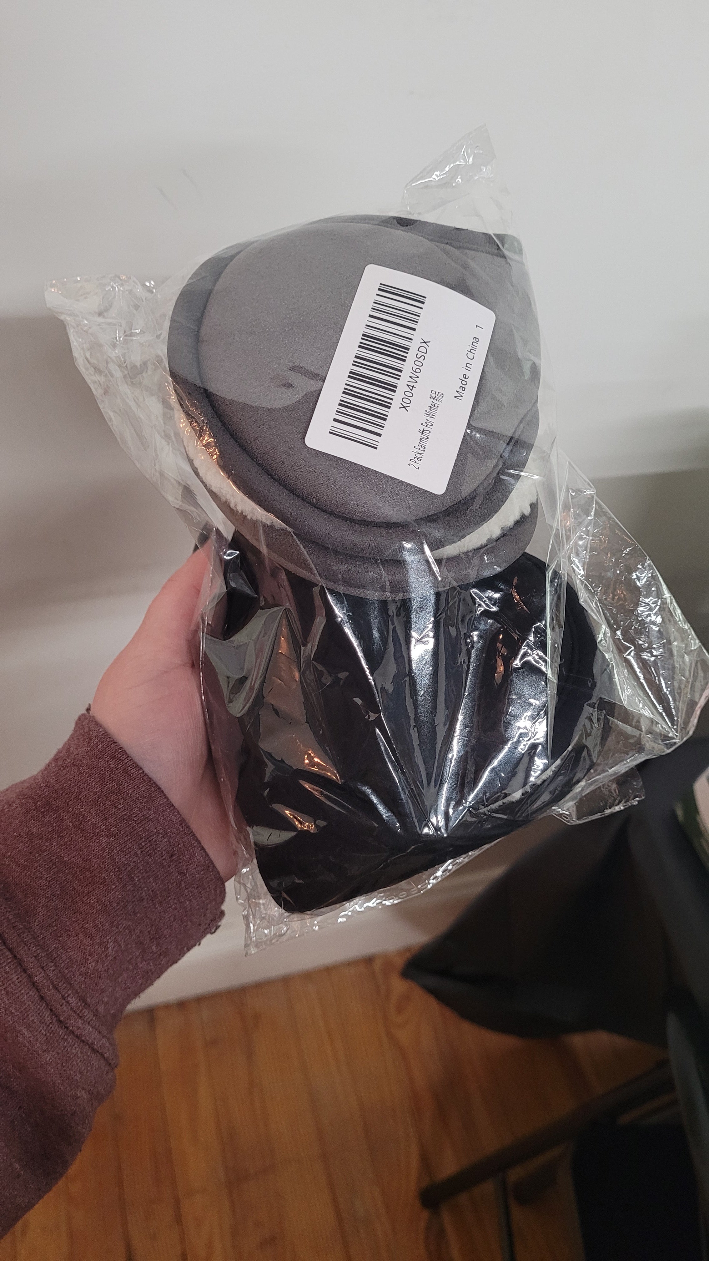2 pack of earmuffs