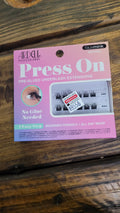 Press on eye lashes